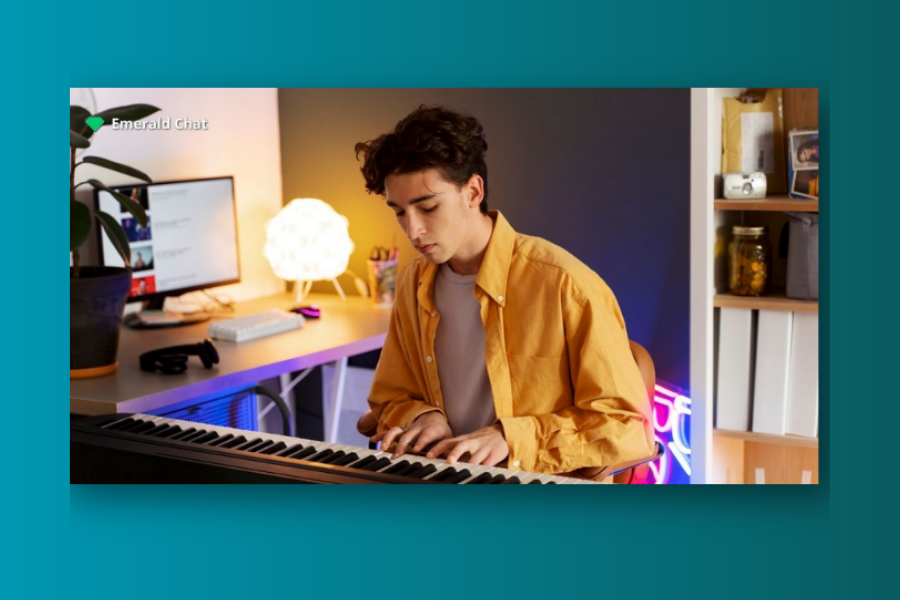 Emerald Chat